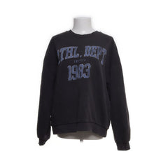 Gina Tricot | Zwarte sweater met opdruk 