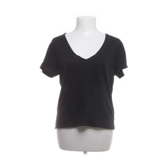 NA-KD | Zwart V-hals T-shirt