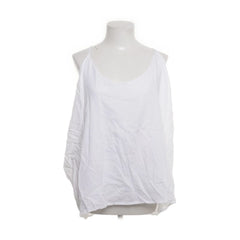 Pernilla Wahlgren Design | Witte mouwloze linnen top