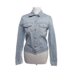 Review  | Lichtblauw spijkerjasje