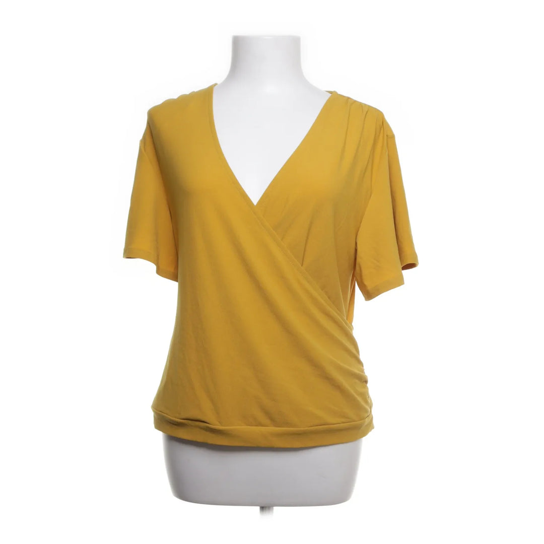 Bodyflirt | Geel - Wikkeltop