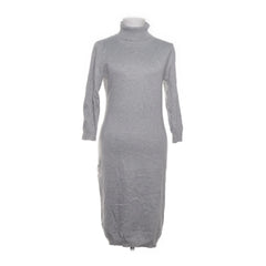 Usha | Grijs - Jurk met col