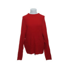 One More Story | Rood - Trui