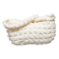 Witte gebreide babyslofjes