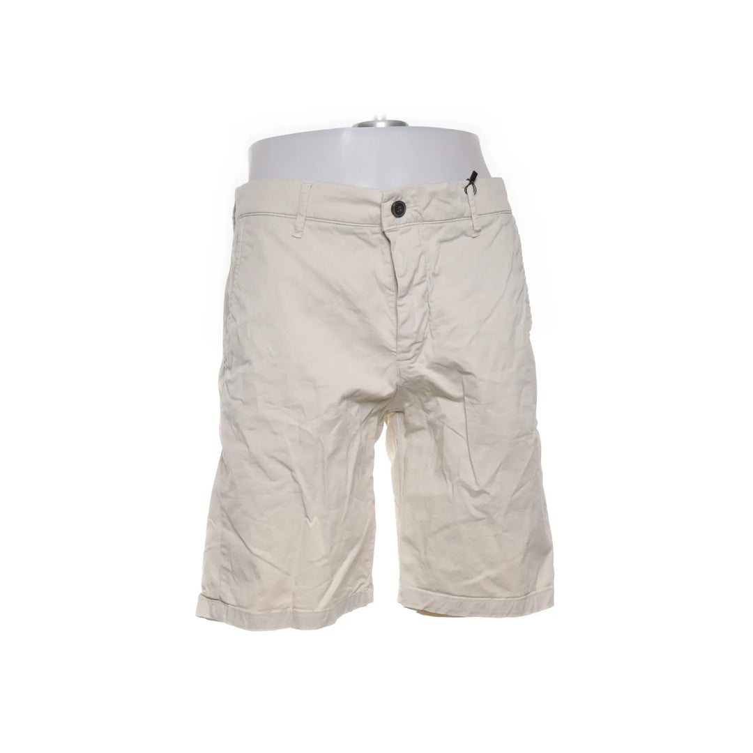 NN07 | Beige - Korte broek