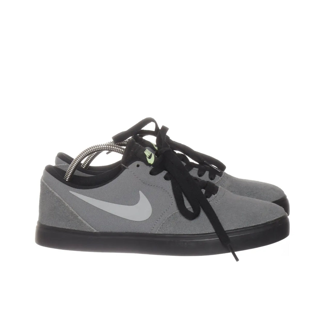 Nike | Grijs - Sneakers
