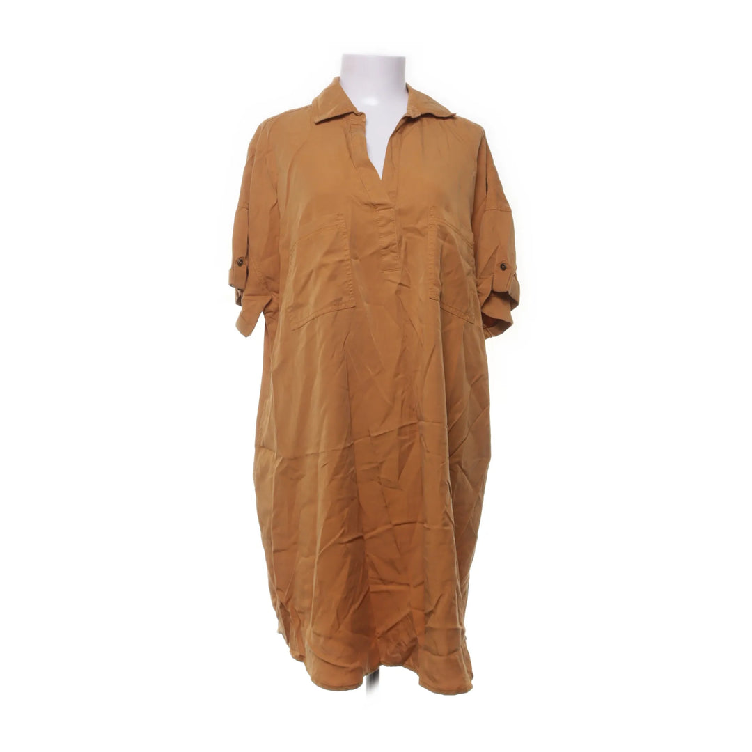 Universal Thread | Bruin - Jurk