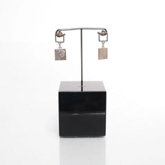 Zilveren Vierkante Hangoorbellen