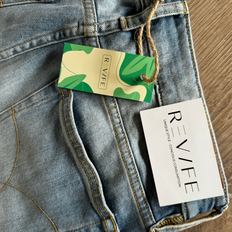 Revife Kinderbox | 3 unieke outfits, geselecteerd voor jouw kind
