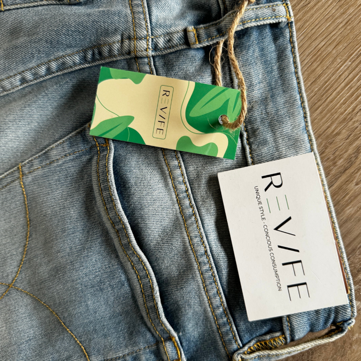 Revife Kinderbox | 3 unieke outfits, geselecteerd voor jouw kind