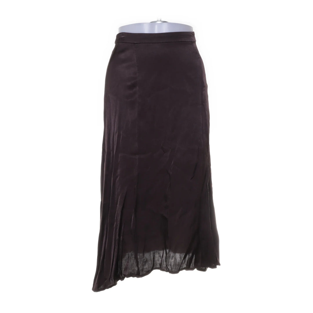 Soaked in Luxury | Bruin - Rok