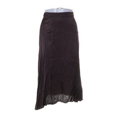 Soaked in Luxury | Bruin - Rok