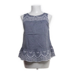 Mustang | Grijze geborduurde mouwloze top