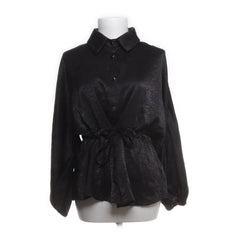 Boohoo | Zwarte satijnen blouse met ceintuur