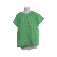 COS | Felgroene Losvallende Blouse