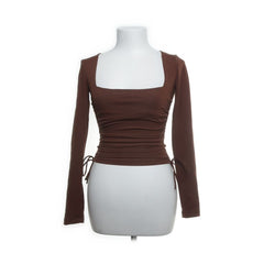 Zara|Bruine top met vierkante hals en strikdetail