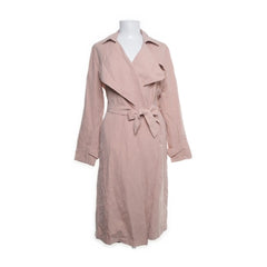 IVIVI | Roze Trenchcoat met Ceintuur