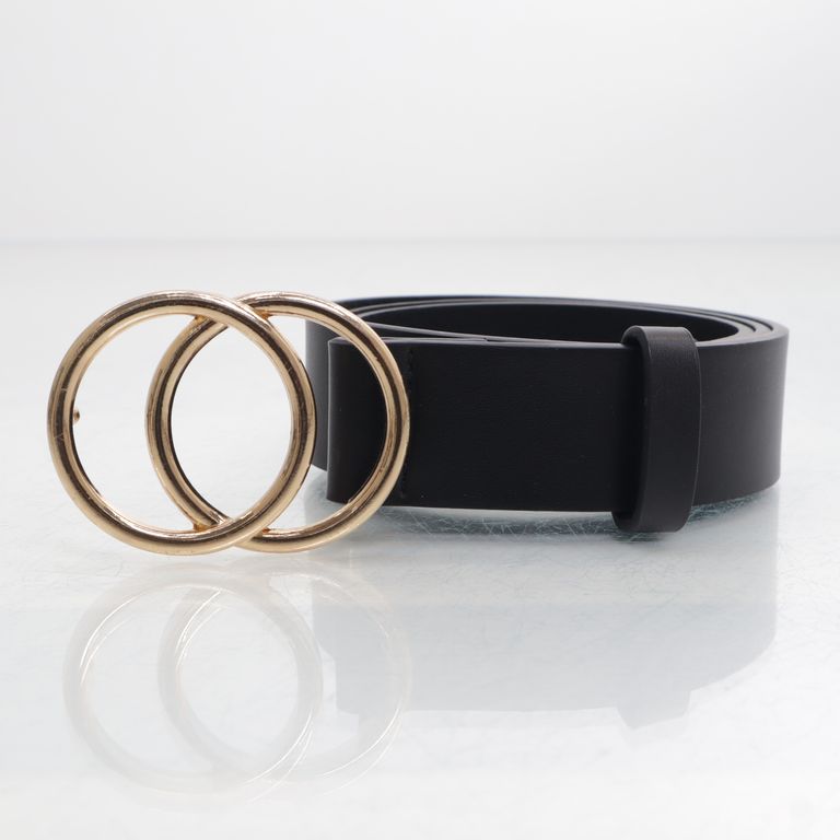 Zwarte riem met gouden gesp