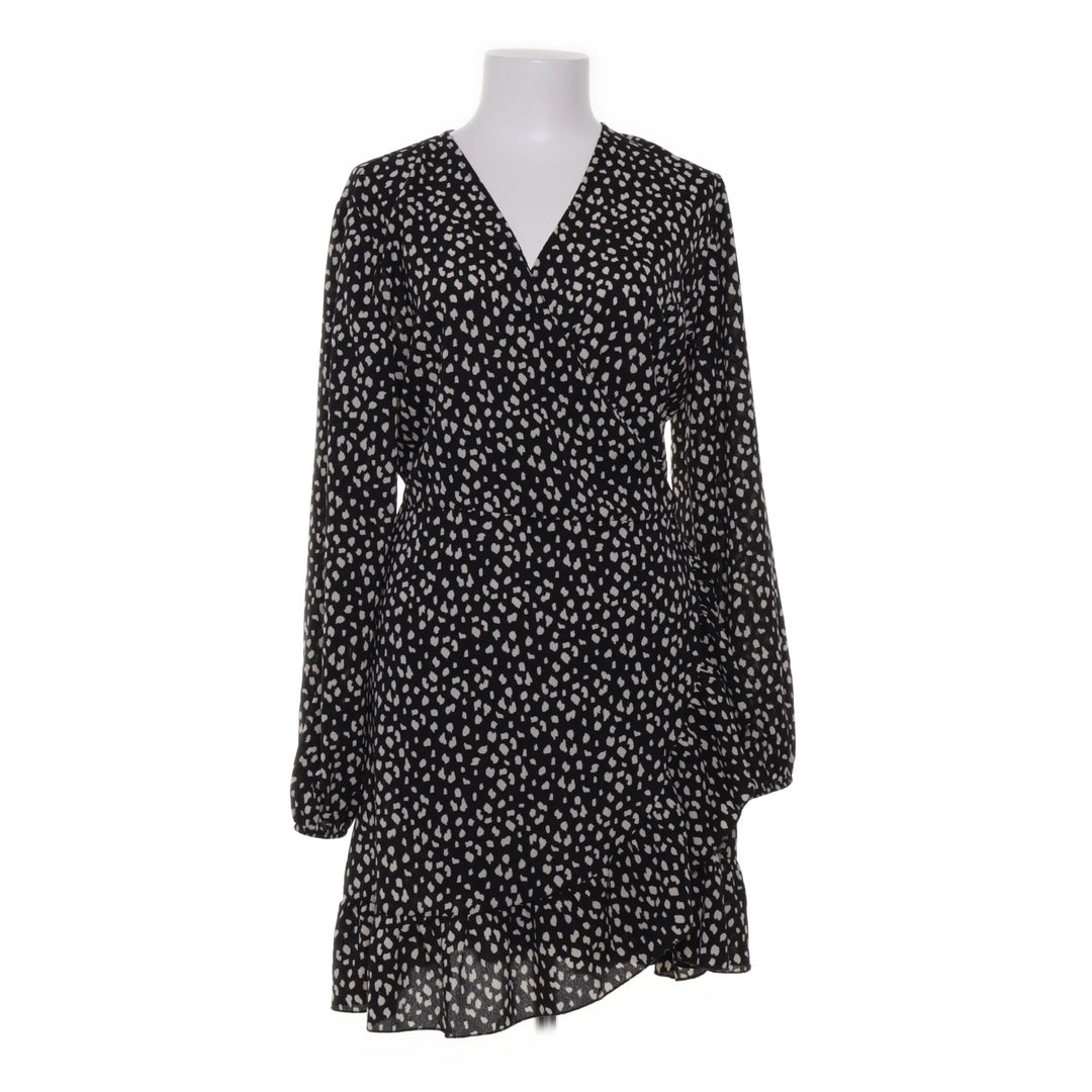 Costes Studio | Zwart, Wit - Wikkeljurk