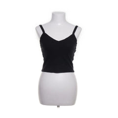 Monki | Zwart Geribde Crop Top