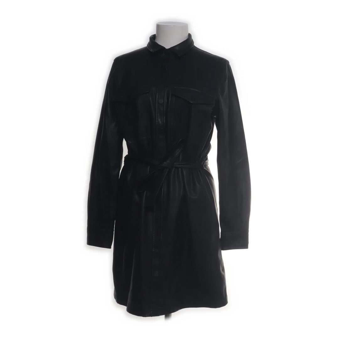 Fit & Flare Dress | Zwart - Jas