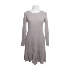 Grijze geribbelde jurk met lange mouwen