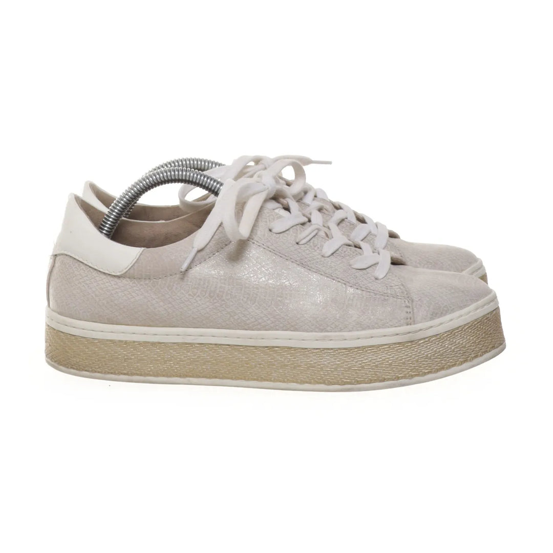 s.Oliver | Beige - Sneakers