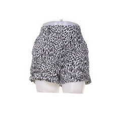 Arket | Zwart-witte luipaard shorts